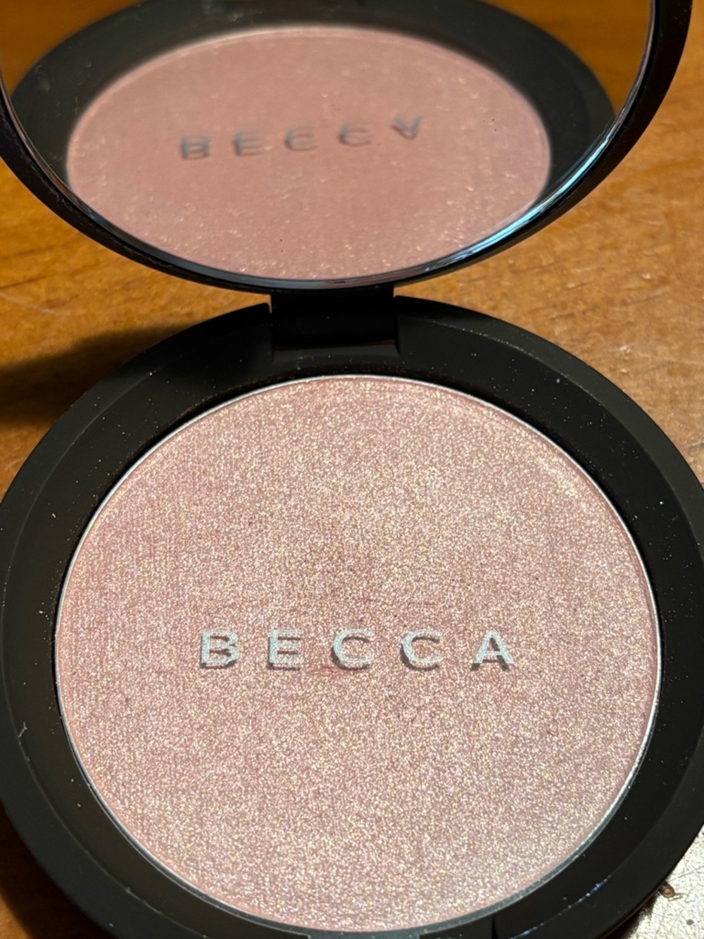 BECCA Shimmering Skin Pressed Powder Rose Quartz - Picture 8 of 16